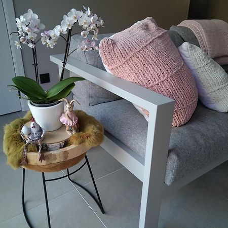 Vakantiewoning Mierzicht Met Prive Wellness Haspengouw Boekhout Bagian luar foto