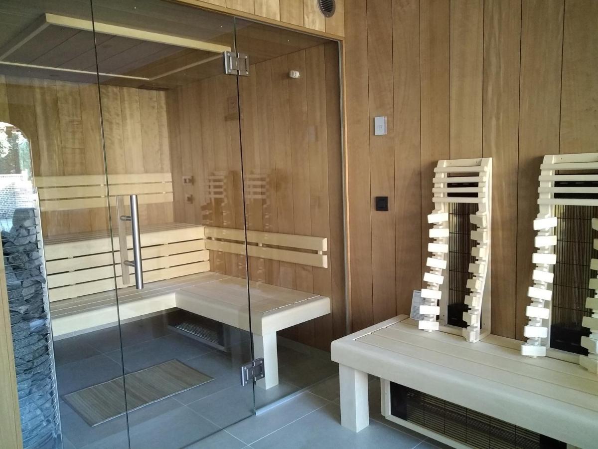 Vakantiewoning Mierzicht Met Prive Wellness Haspengouw Boekhout Bagian luar foto